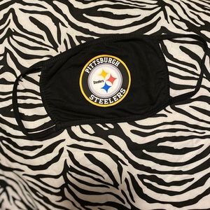 Pittsburgh Steelers Mask